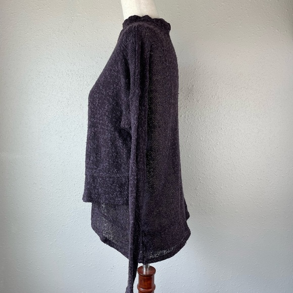 American Eagle Outfitters Sweater Size XS EUC - Picture 3 of 6